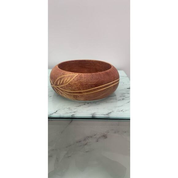 Vintage Rustic Thick Wooden Boho Domed Wooden Etched Leaves Bangle Bracelet - Picture 2 of 5